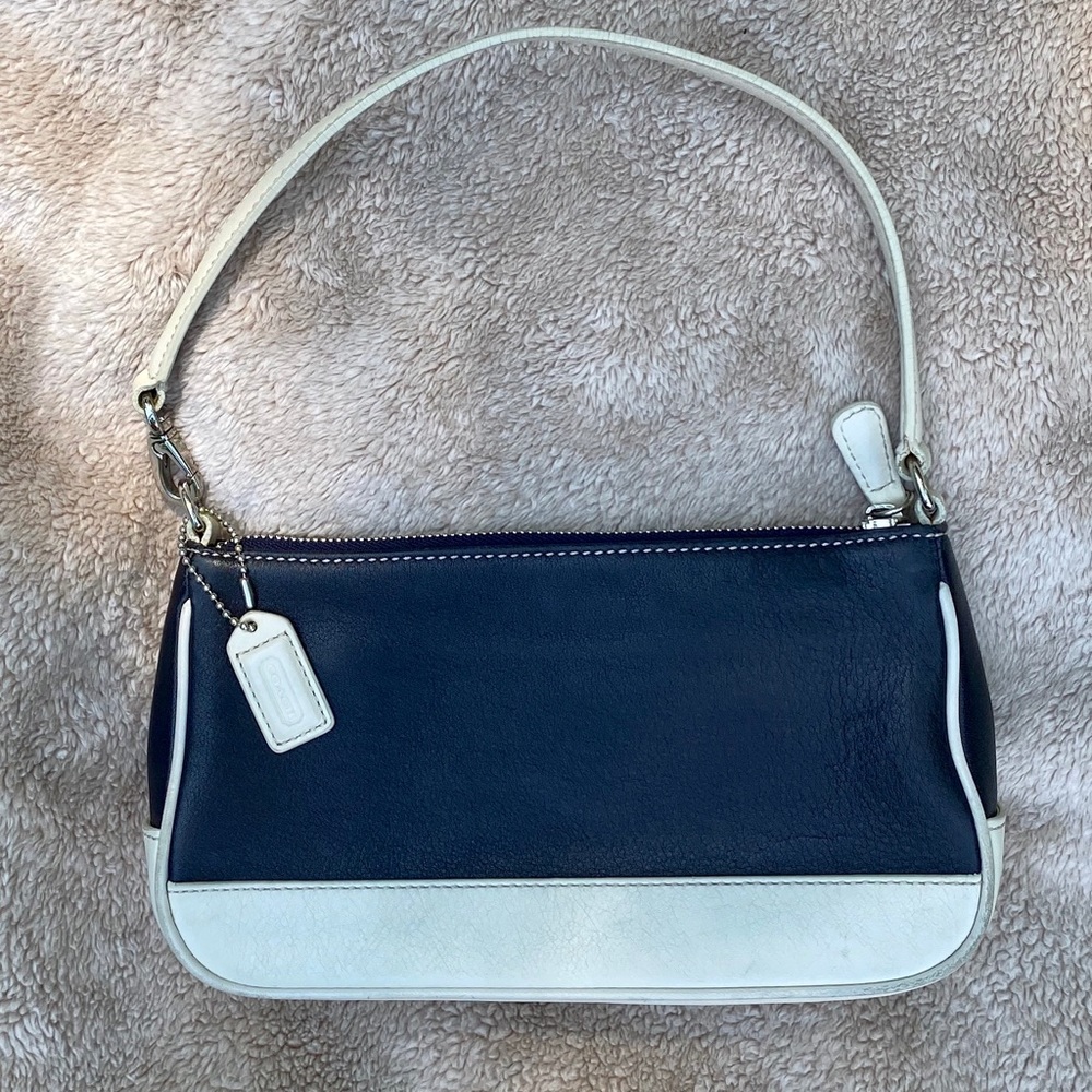 SOLD: COACH Leather Shoulder Bag